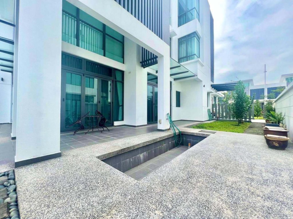 Sejati Residence @ Cyberjaya Semi-D For Sale - 03