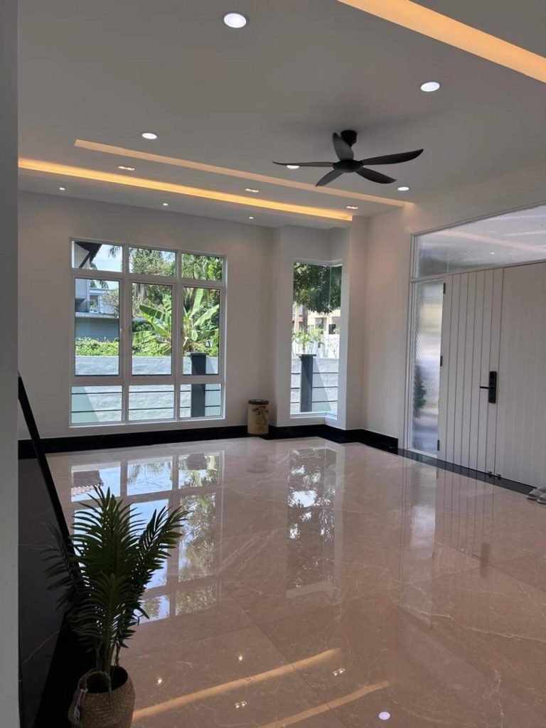 Taman Equine Park Bungalow for Sale - 07