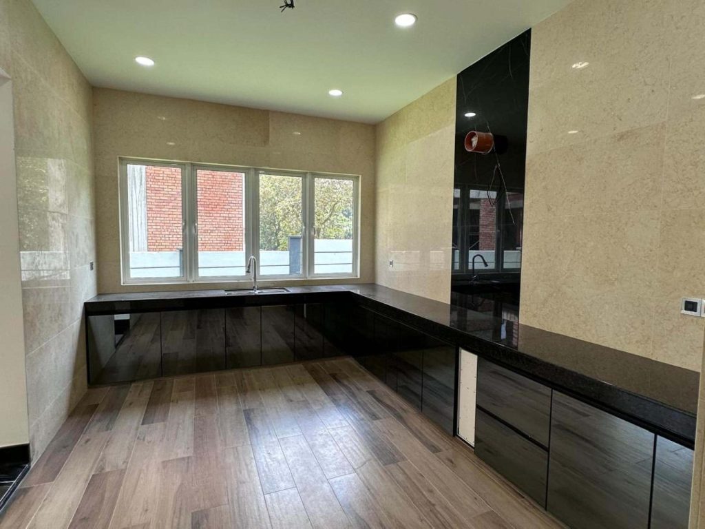 Taman Equine Park Bungalow for Sale - 09