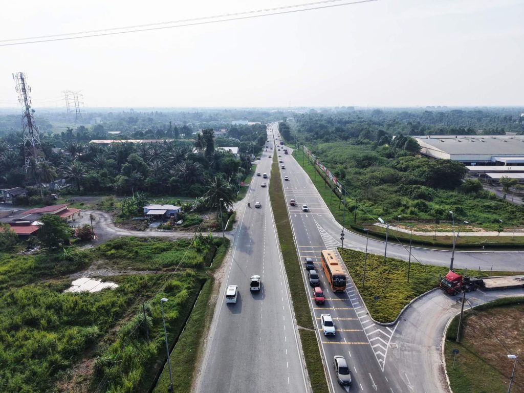Next to Main road Banting Jenjarom Land For Sale - 09